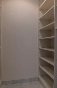 開放的で機能性を備えた安らげる住空間に